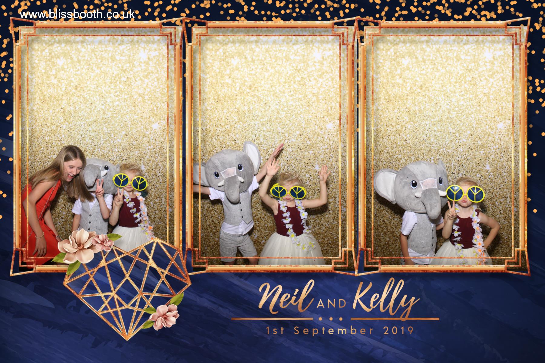 Neil and Kelly | View more photos from the event at gallery.blissbooth.co.uk/u/BlissBooth/Neil-and-Kelly